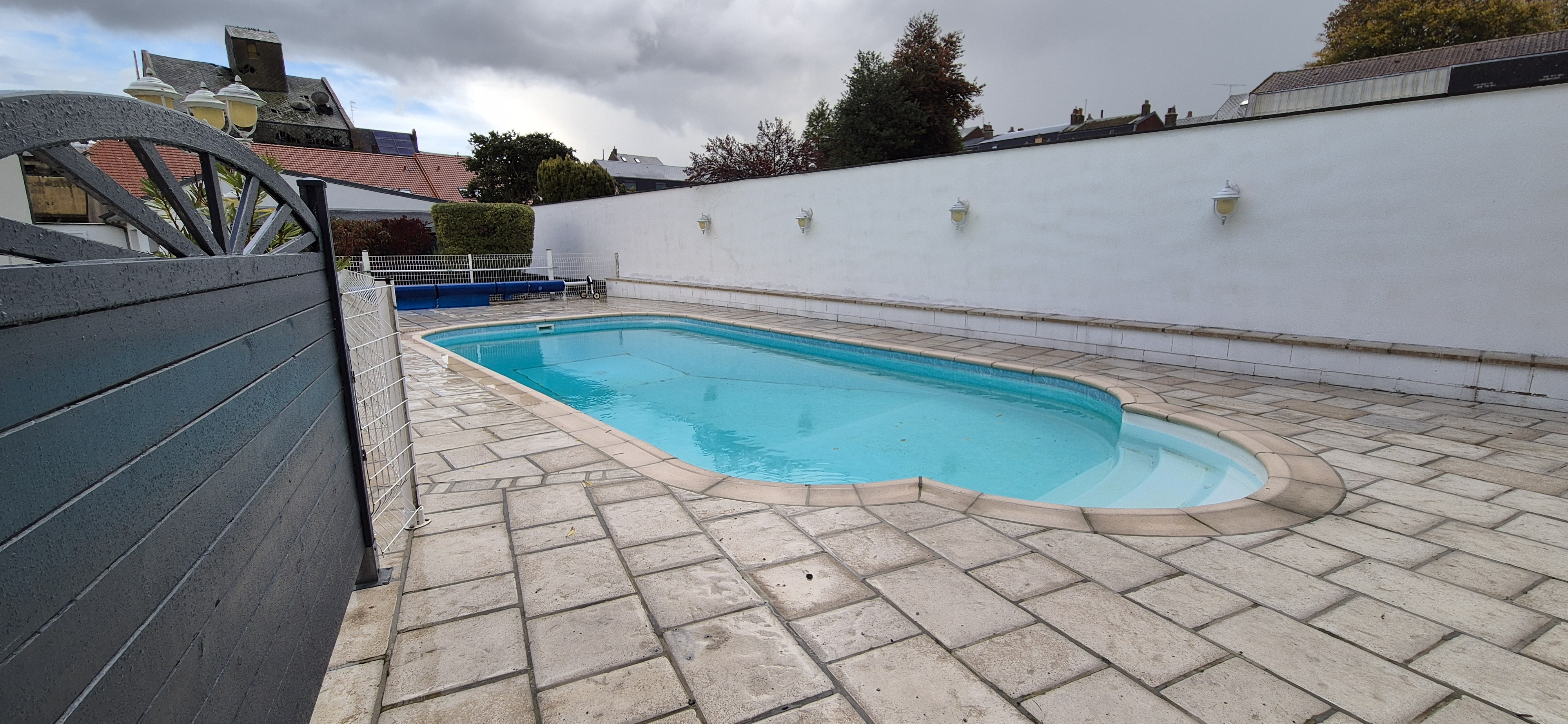 Maison - 195 m² avec piscine - Bapaume Centre à Bapaume