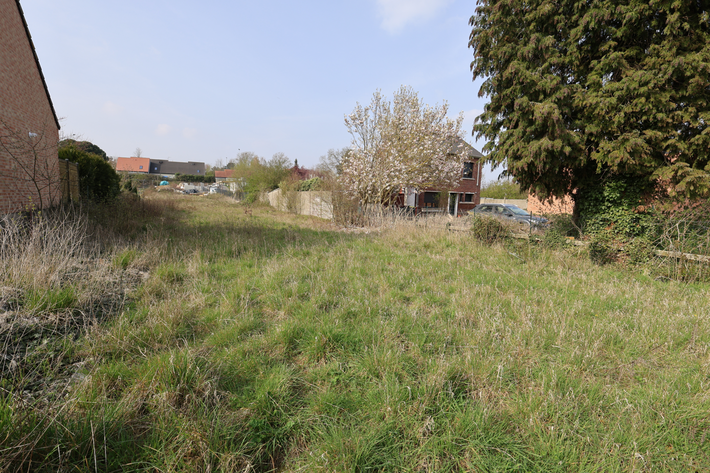 Terrain constructible - 1 257 m² - Centre ville Angres