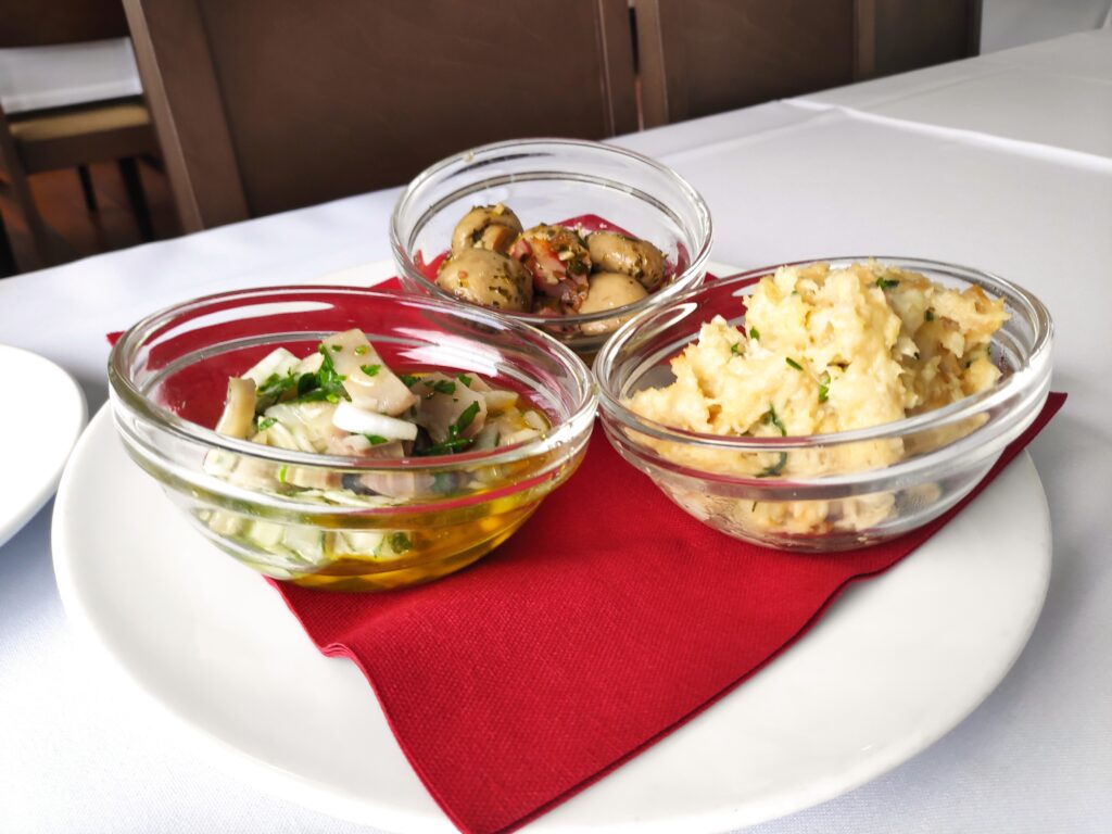 Boat trip and traditional portuguese meal