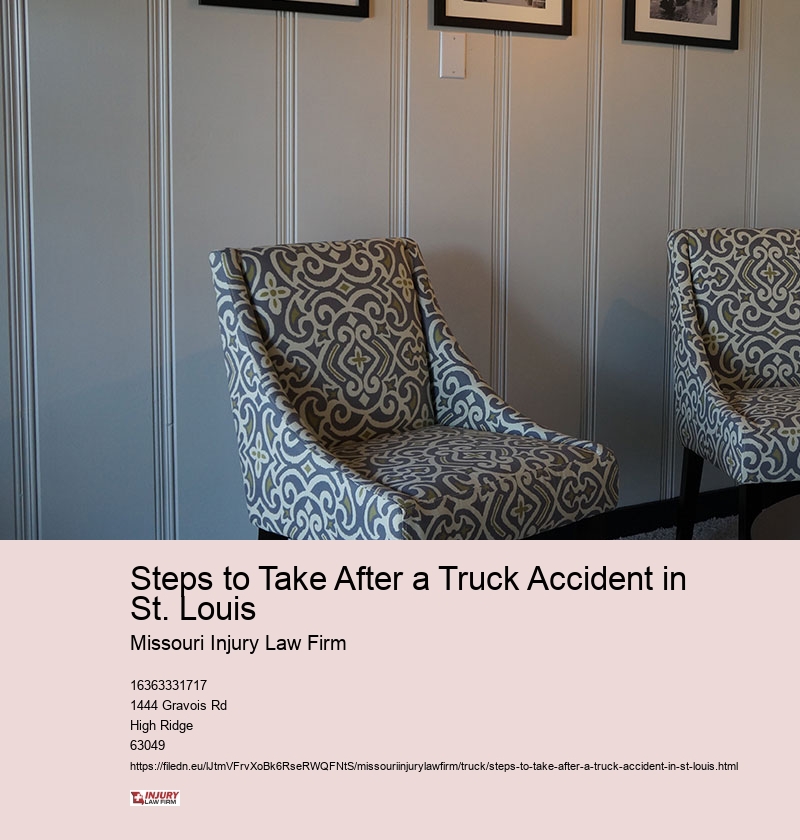 Steps to Take After a Truck Accident in St. Louis