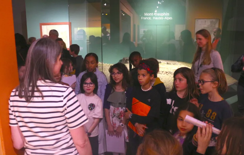 Groupes scolaires en visite guidée