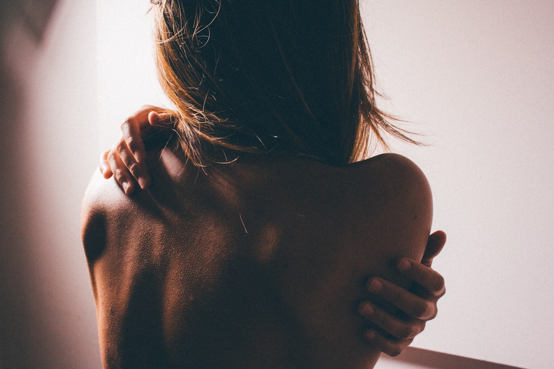 Addressing Neck Pain with Targeted Chiropractic Adjustments
