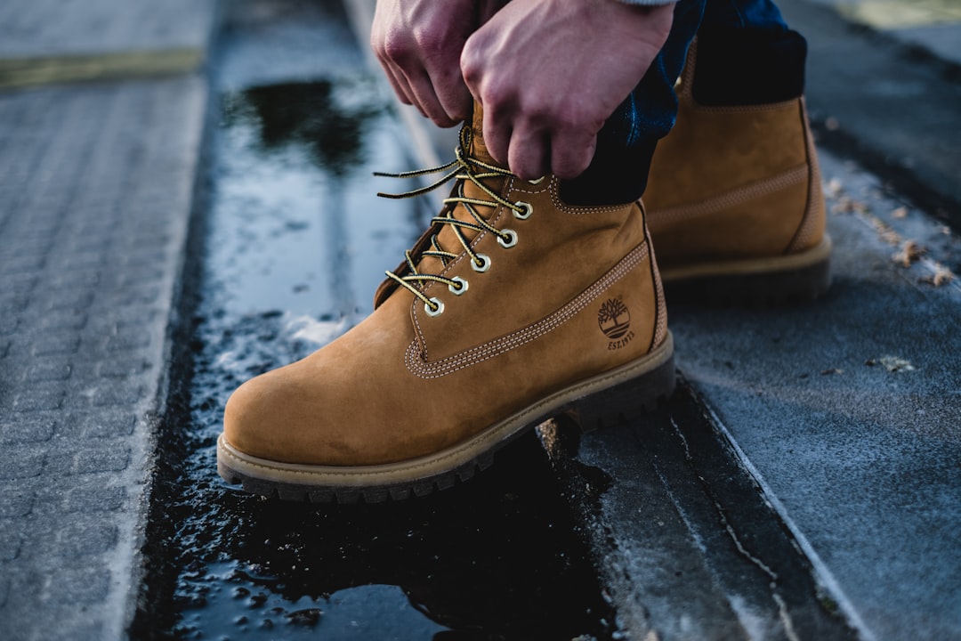 Men's work boots