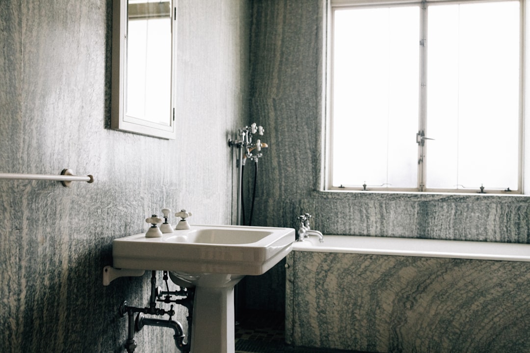 bathroom plumbing london