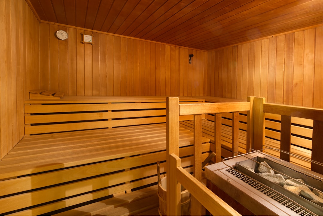 Low EMF saunas