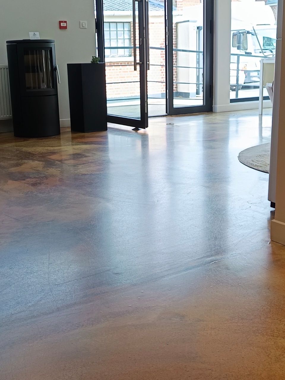 Nettoyage de locaux professionnels à Aire-sur-la-Lys – Entretien hebdomadaire réalisé par Optipropre dans le Pas de Calais 62