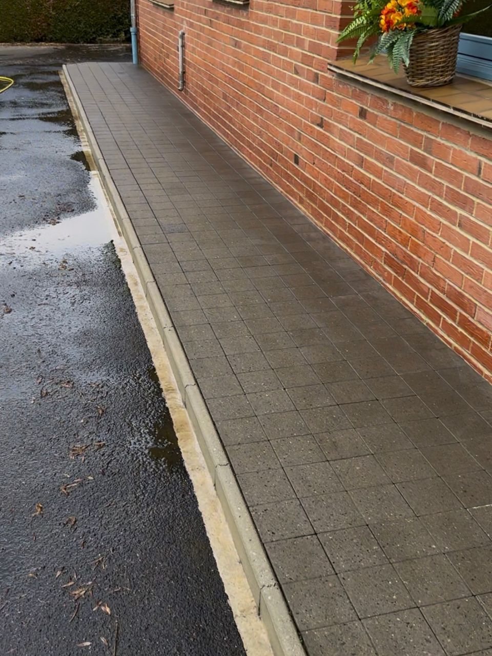 Nettoyage haute pression de terrasse et extérieur à Ramecourt par Optipropre dans le Pas de Calais