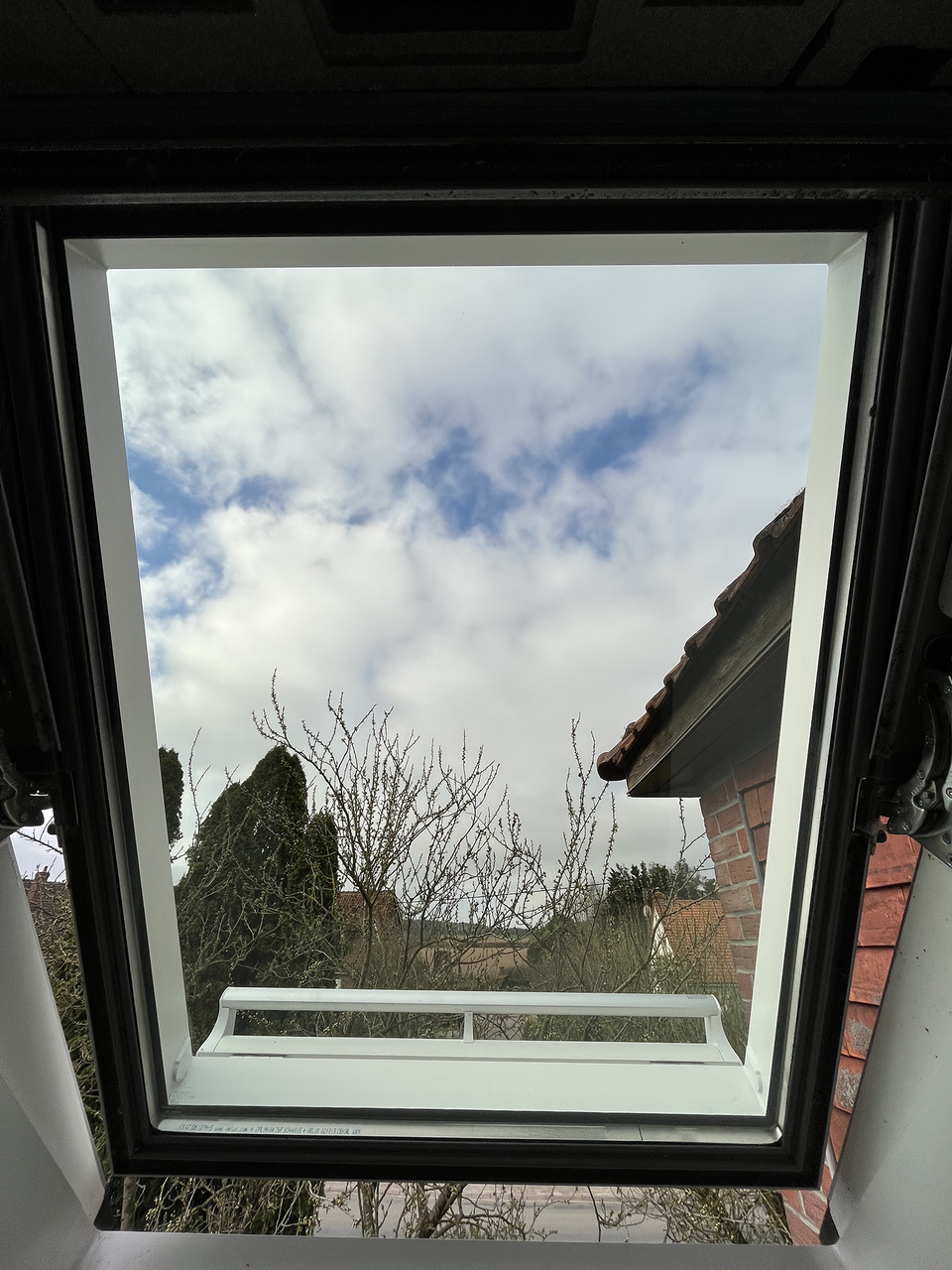 Après nettoyage professionnel de vélux à Givenchy le Noble par Optipropre