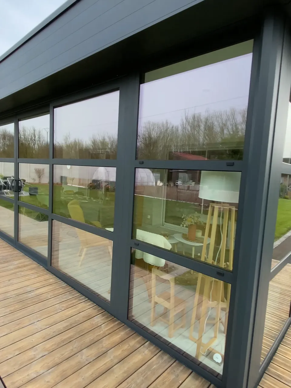 Résultat garanti par Optipropre pour des vitres de véranda à La Thieuloye étincellantes