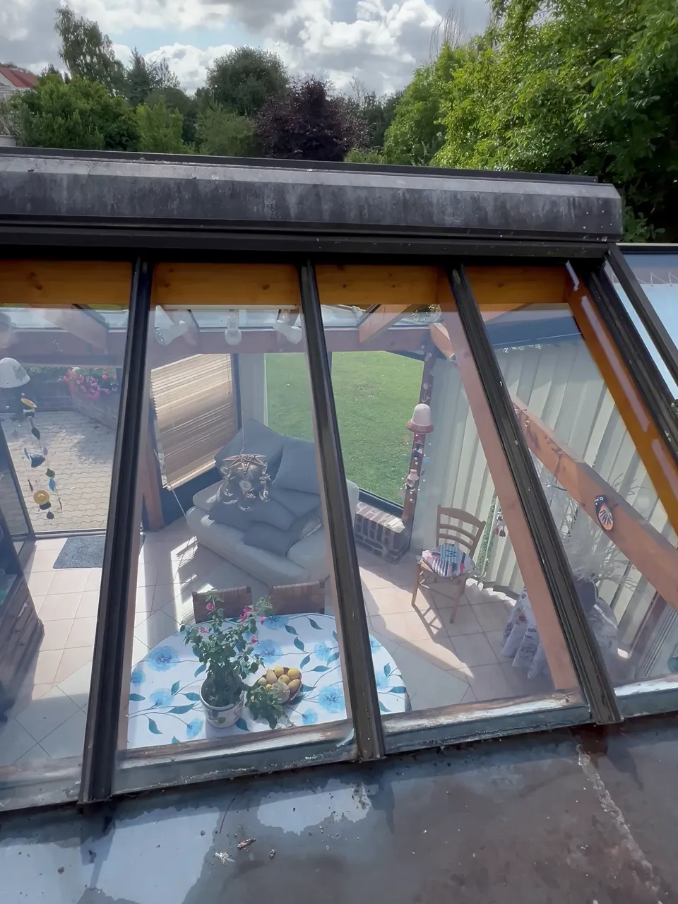 Résultat premium d'une intervention en nettoyage de vitres de véranda sur Lens par Optipropre - Pas de Calais