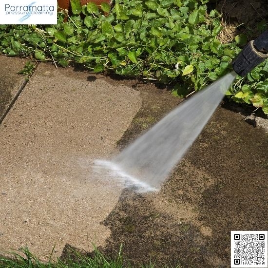 Can pressure cleaning damage timber?