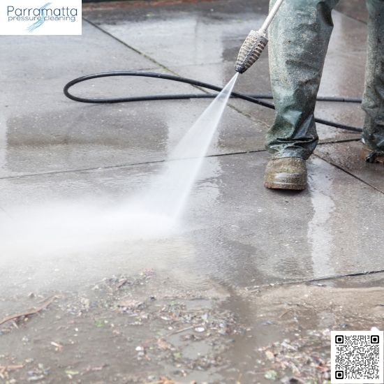 How Roof Cleaning Supports Energy-Efficient Living