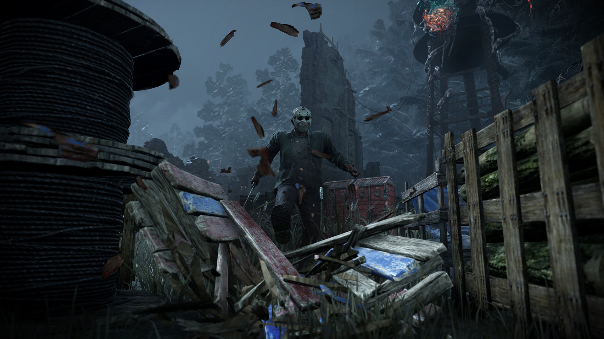 Jason Voorhees surgit au milieu des planches d une palette brisee dans Dead by Daylight