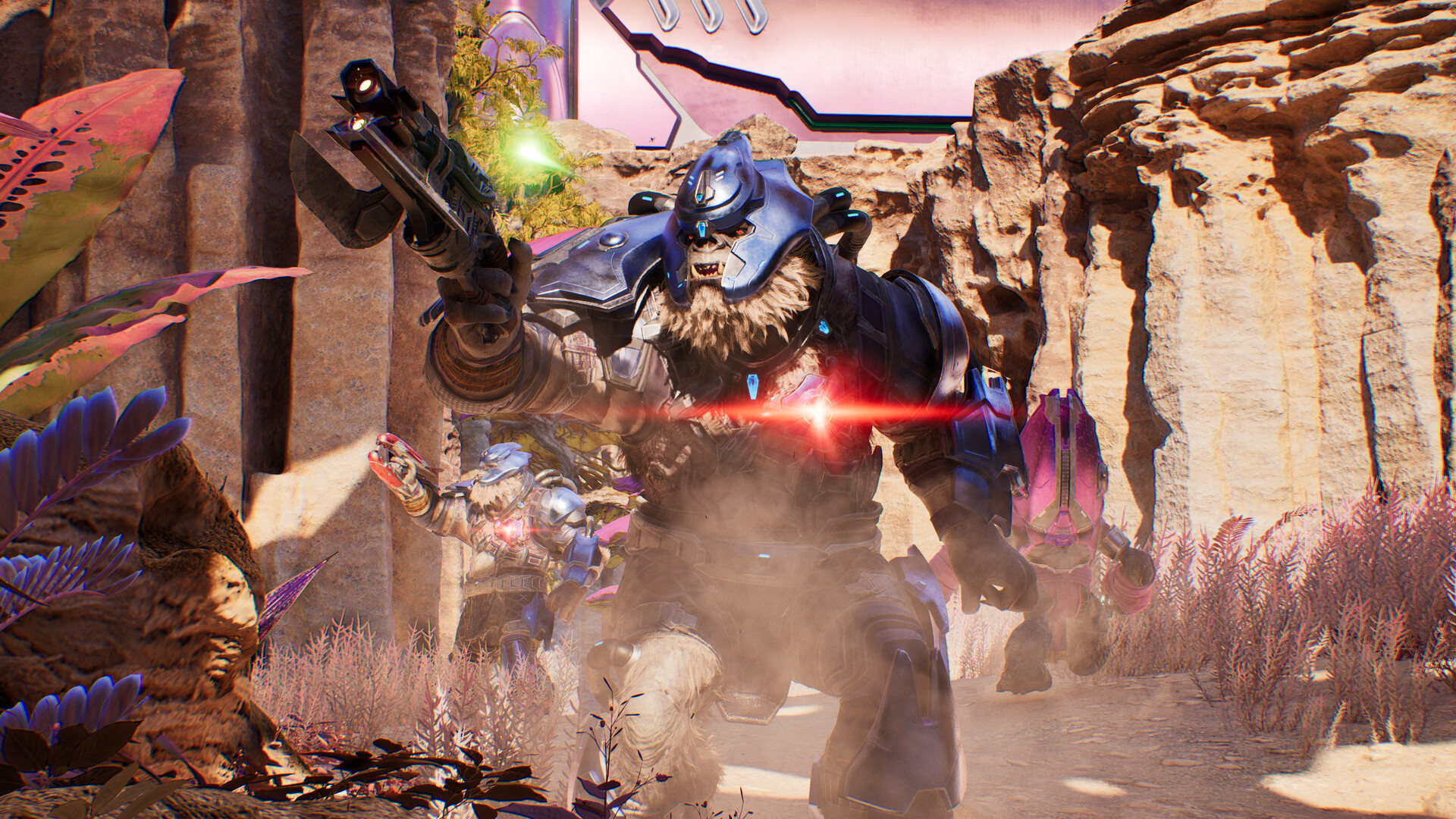 Une Brute Jiralhanae charge le joueur dans un canyon de Halo: Campaign Evolved, accompagnée d'un Chacal