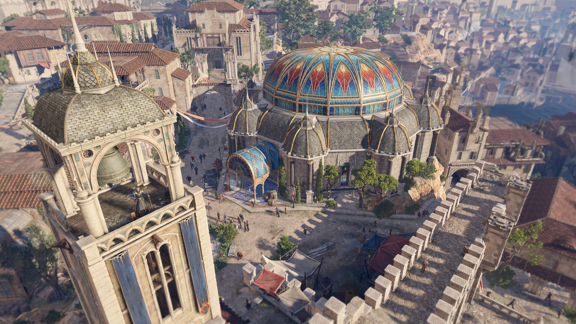 Vista aérea da Cidade Baixa de Baldur's Gate em Baldur's Gate 3, com suas cúpulas e sua torre sineira