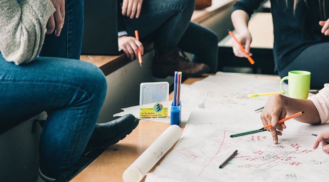 Blog - 6 Great Ways to Bring Marketing and Sales Together
