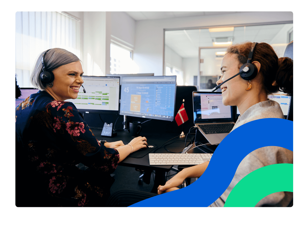 Matilda+Caroline with lines.png