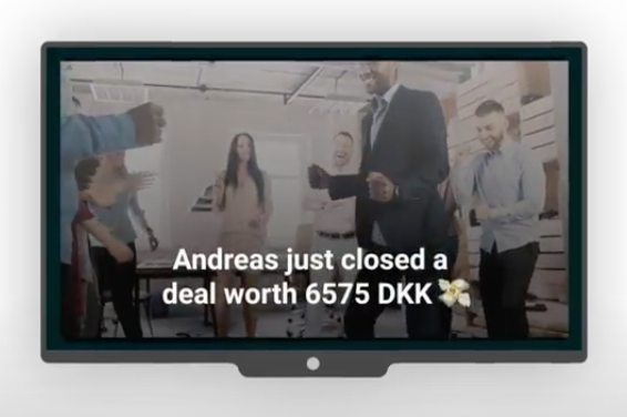 Blog - Black Friday with Plecto - Notification with video on Plecto
