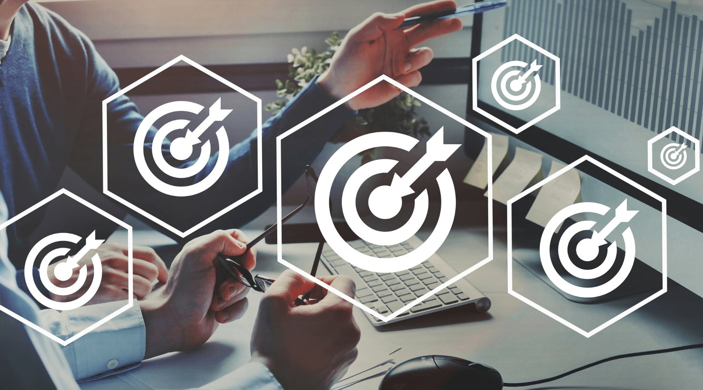 OKRs vs KPIs #2.png
