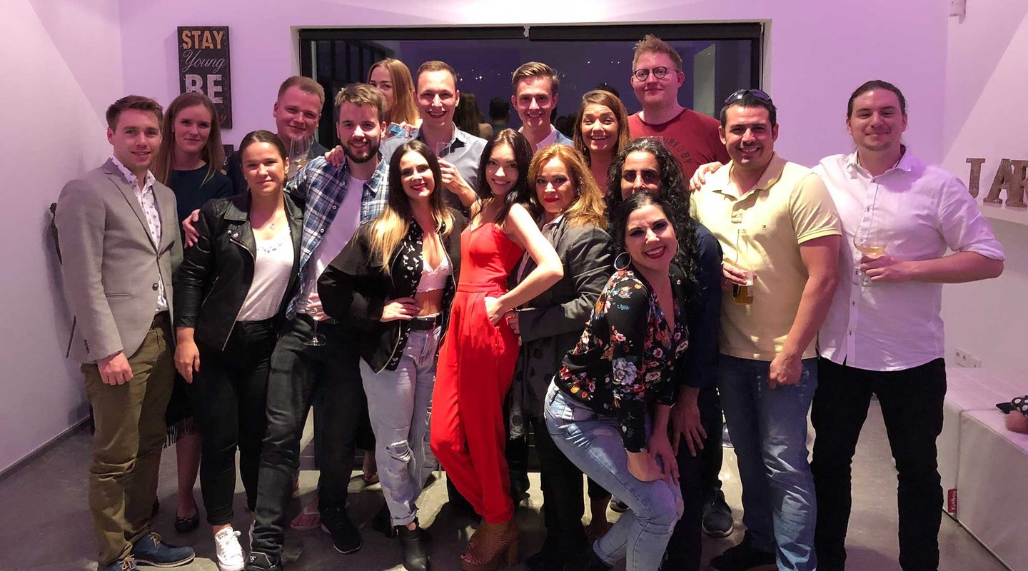 Blog - Plecto's team doing teambuilding in Spain