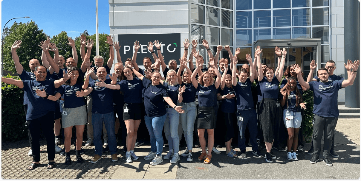 Plecto_employees.png