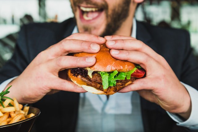 Blog - Customer Service - Prize Motivation Free Paid Lunch