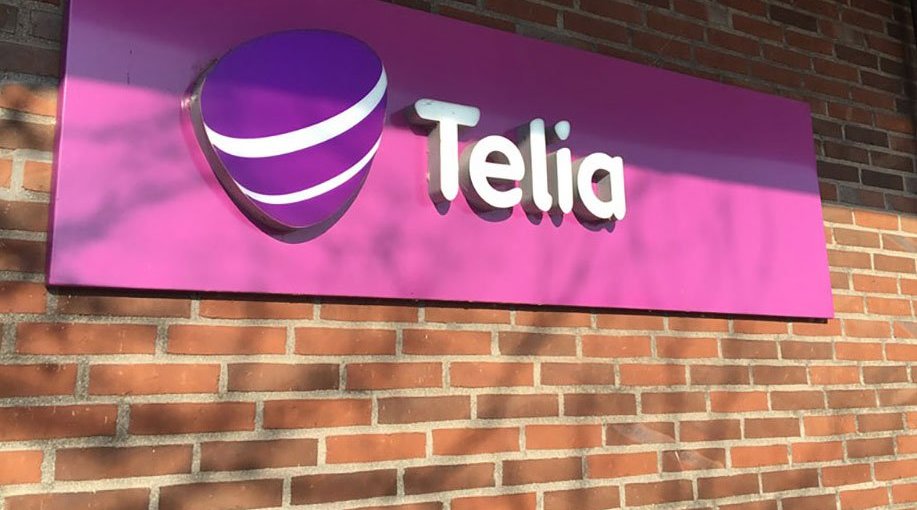 Blog - Telia - Picture of Telia's logo at the headquarters