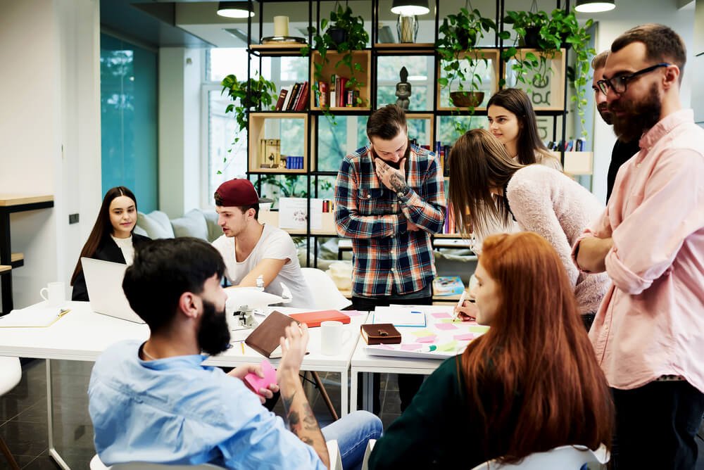 Cómo involucrars a tus miembros del equipo en una cultura de desempeño basada en datos