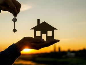 Are you seeking attorney-guided real estate closings with no surprises?