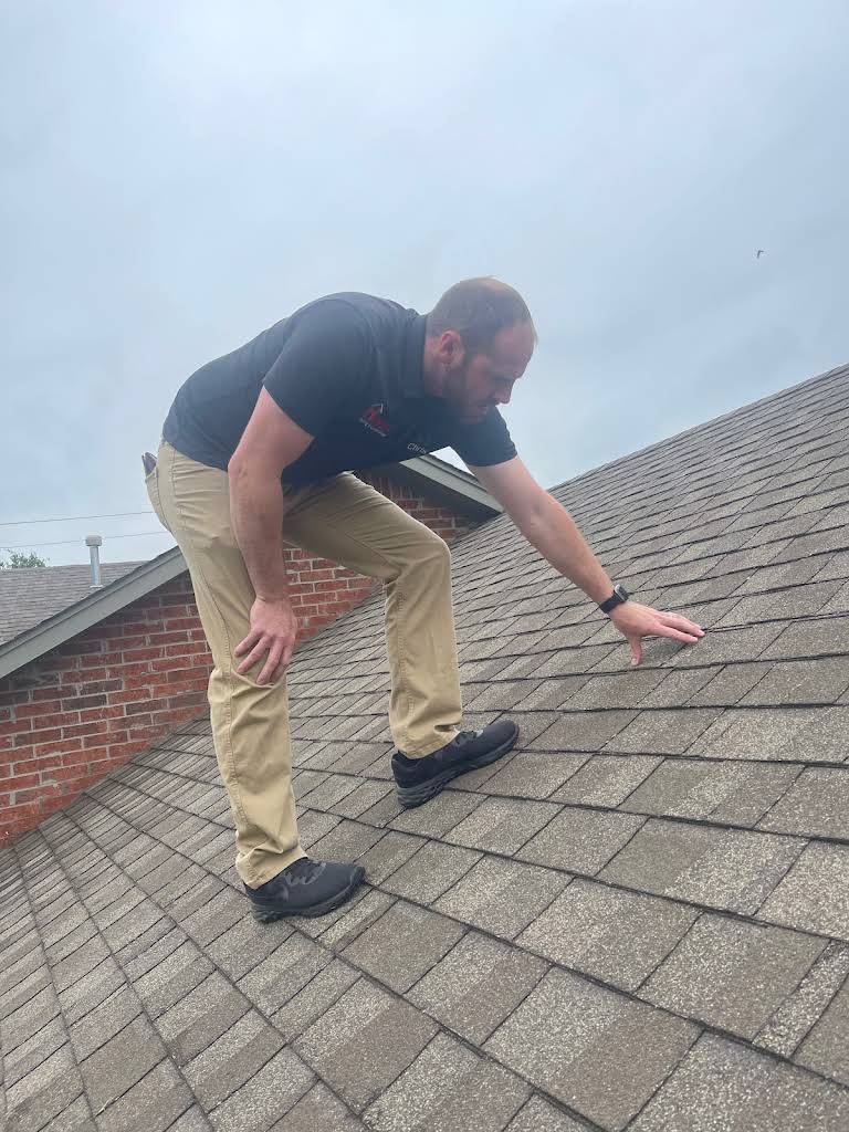 Certified roofing contractors Moore