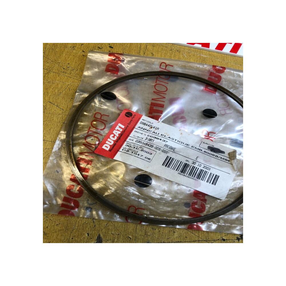 1 anneau arrêt embrayage ducati 88440041A monster supersport ss m 400 600 750