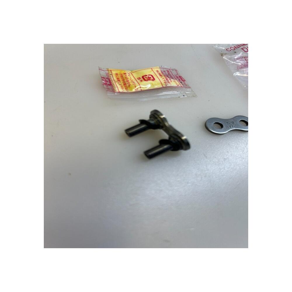 1 attache maillon chaine a riveter  did pas 520 520vx2 vx2