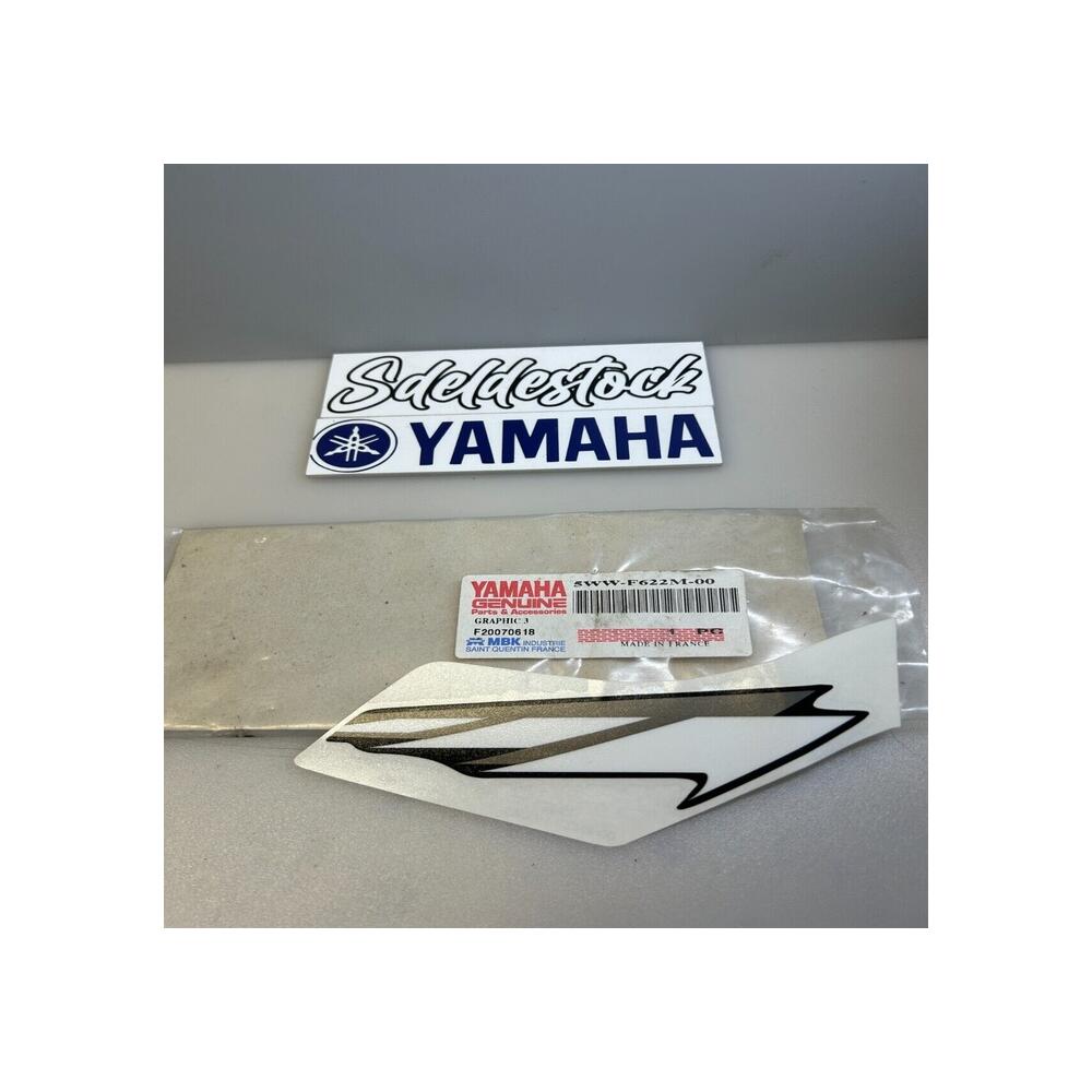 1 autocollant graphic 1 yamaha 5ww-f622m-00 CW 50 S BW'S 50 GRAND PRIX 2005