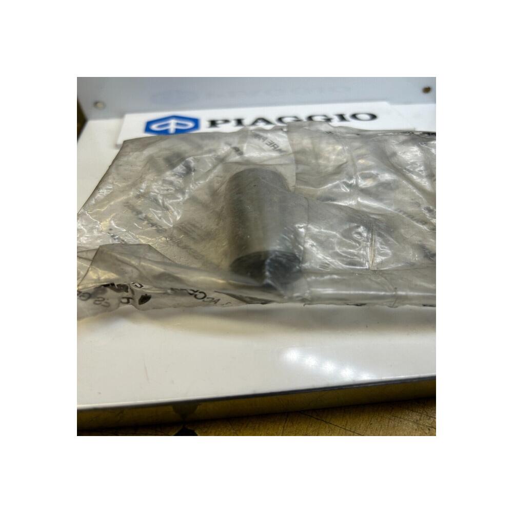 1 axe piston piaggio gilera aprilia 827820 AP8560069 400 500 800 sr nexus mp3