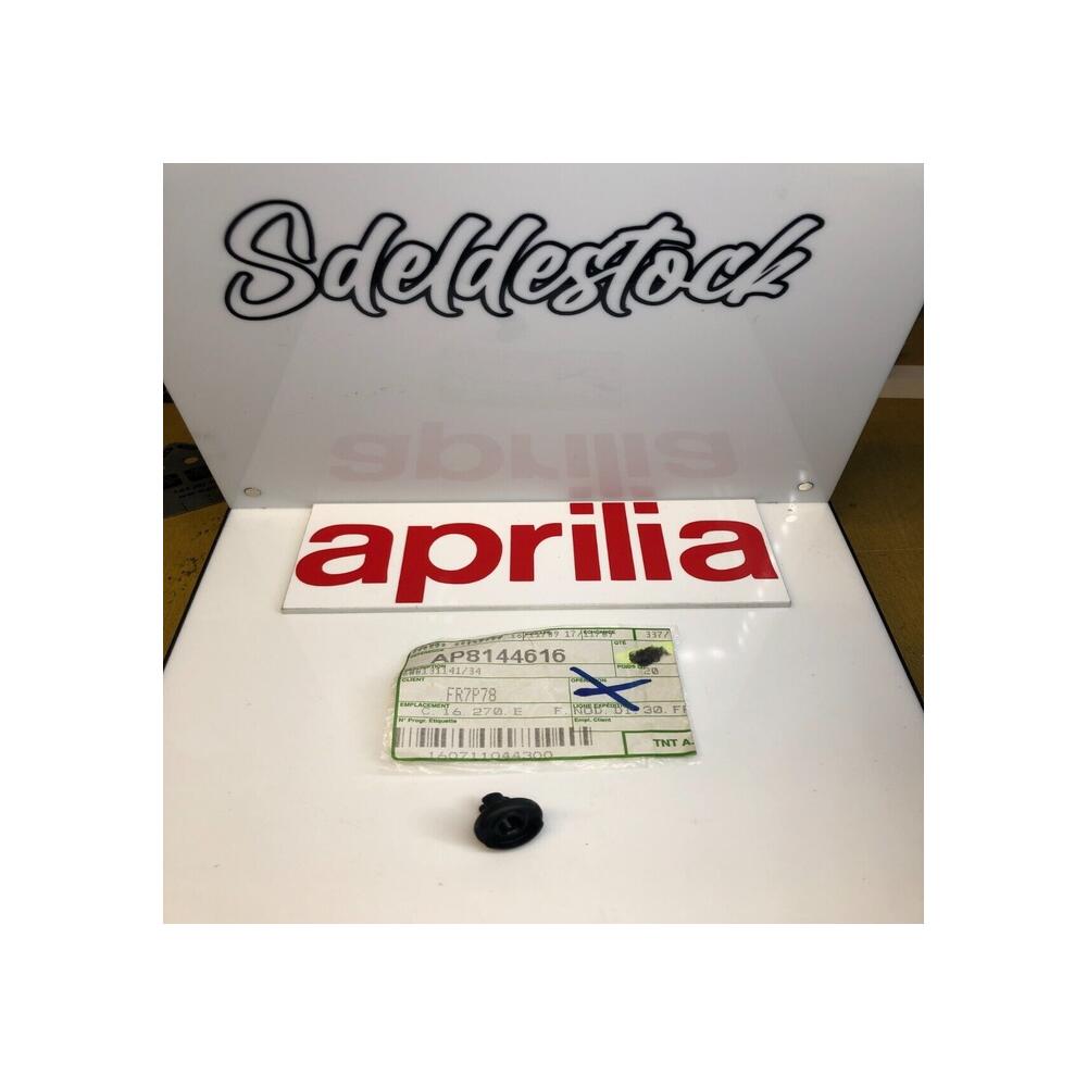 1 base  rivet moto guzzi aprilia ap8144616 rs rs4 rsv rsv4 audace mgx tuono