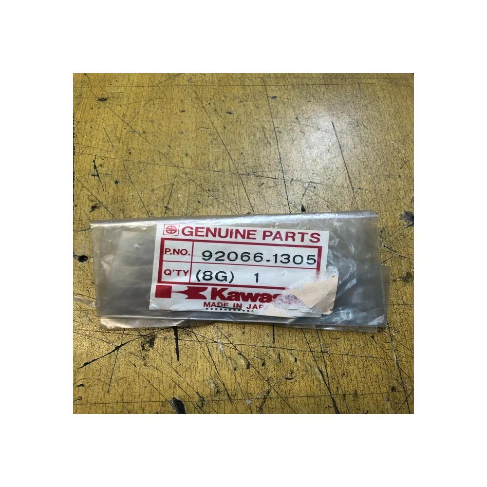 1 bouchon transmission klf300c1 kawasaki 92066-1305 klf 300 400 bayou