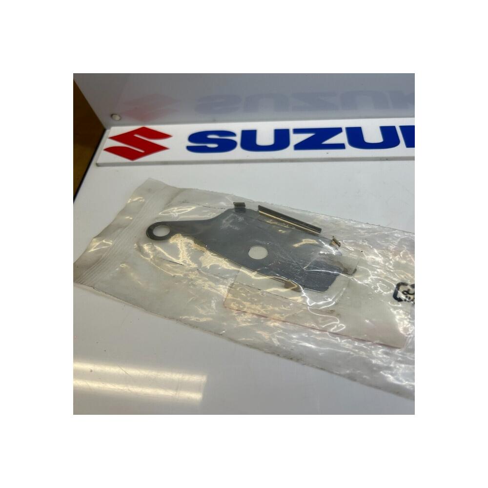 1 cale plaquette arrière gauche suzuki 69133-06g00 gsr dl gsxf gsx-s gsf