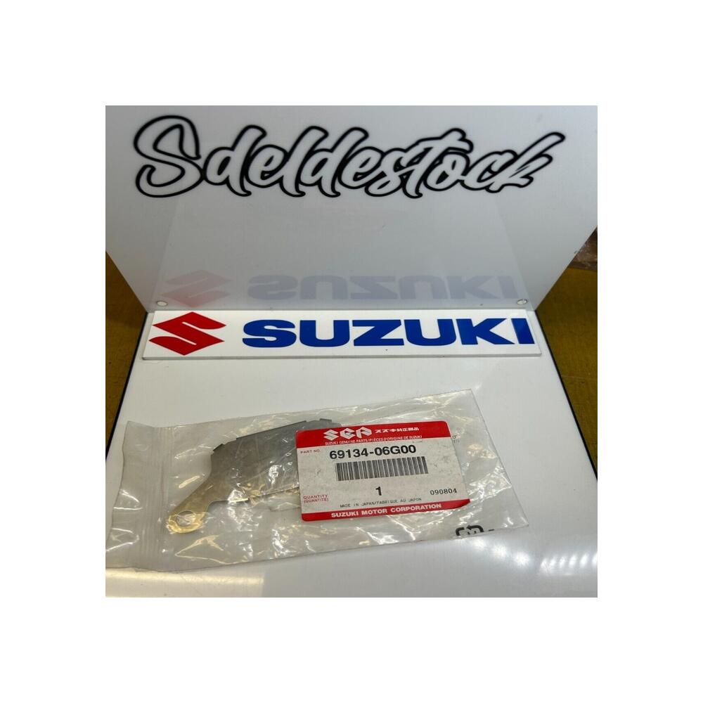 1 cale plaquette droite arriere suzuki 69134-06g00 gsr dl gsxf gsx-s gsf