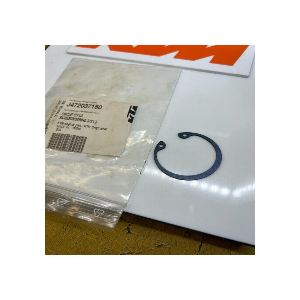 1 circlip 37x1,5 ktm husqvarna j472037150 duke adventure rc 125 200 390 250