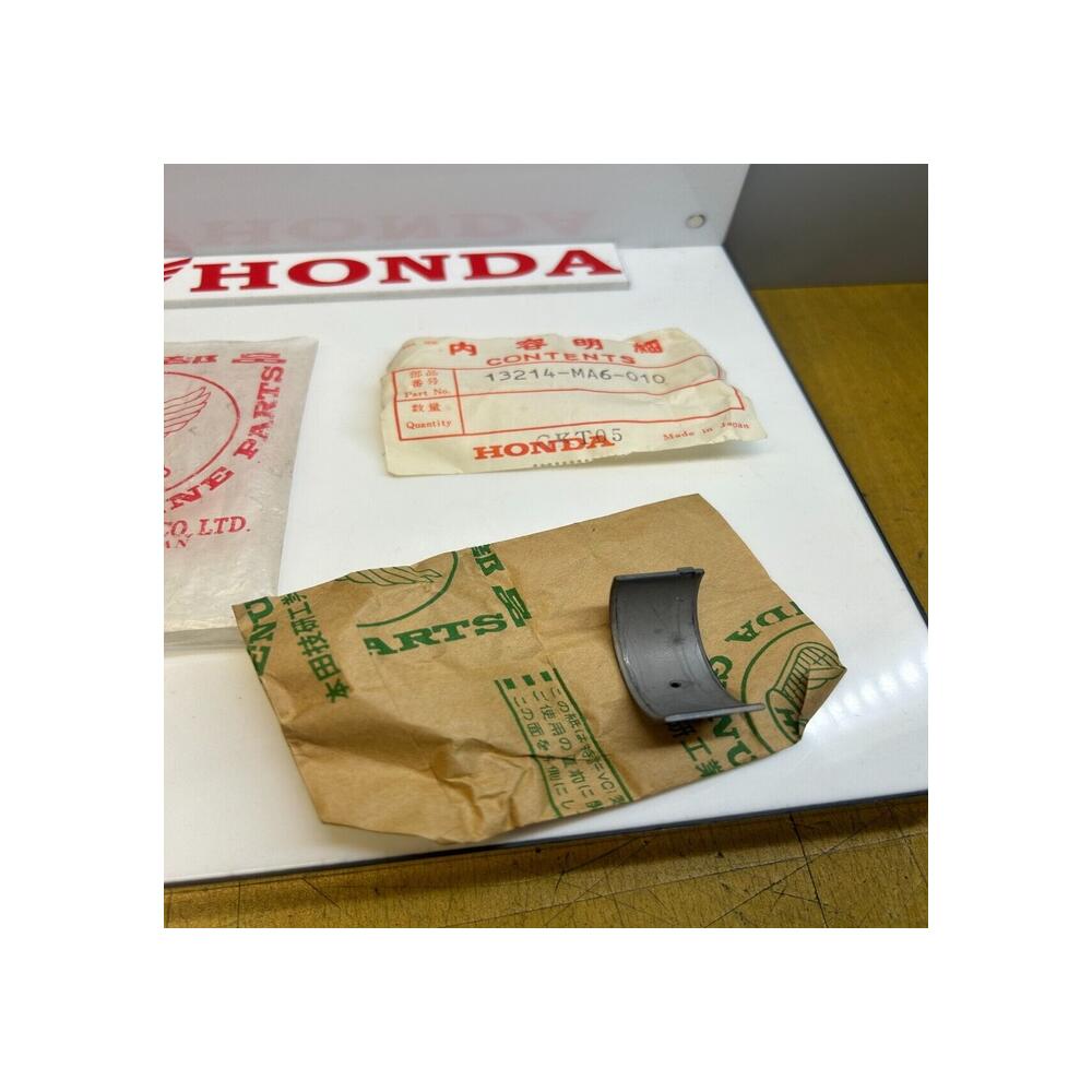 1 coussinet bielle A honda 13214-ma6-010 CBX 400 F 1982 (C)