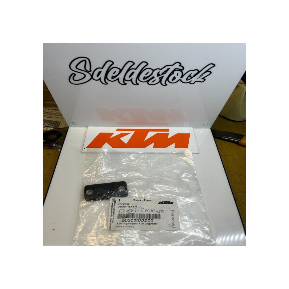 1 couvercle maitre cylindre embrayage ktm 50302033000 60102033000