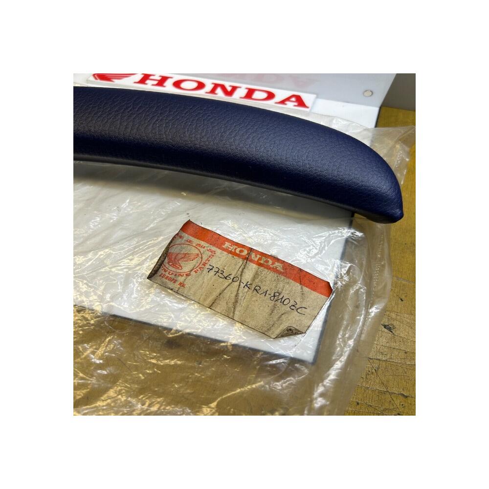 1 dosseret capot selle honda 77360-kr1-810zc NS 125 R 1987 H NS 125 R2 1987 H