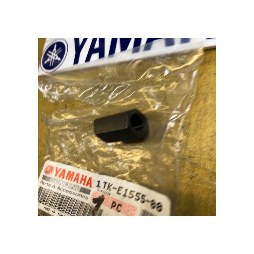 1 écrou vilebrequin 1 yamaha 1tk-e1555-00 x-limit dt tzr 50 me 50 90170-10857