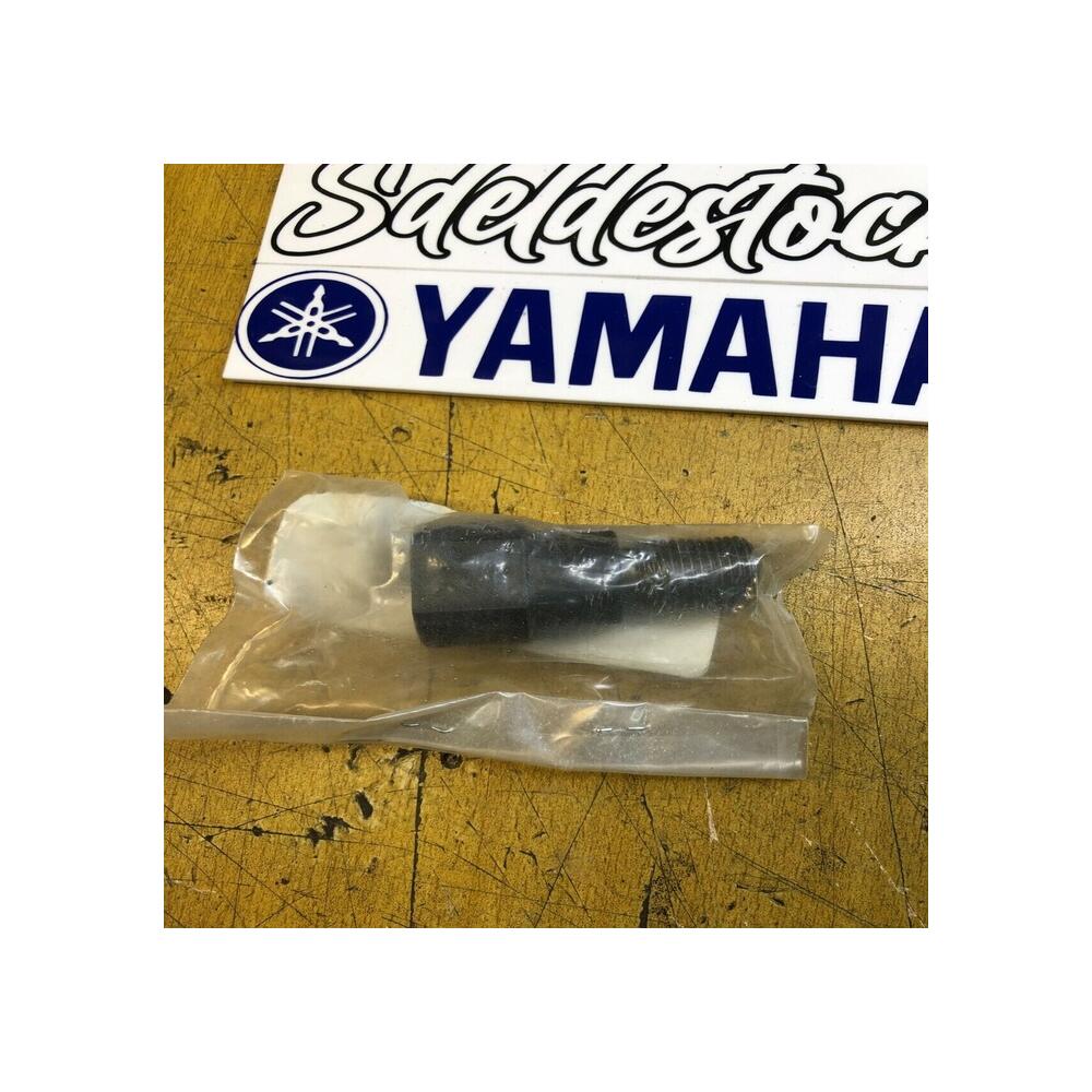 1 embout guidon yamaha 1rc-2624b-00 mt-09