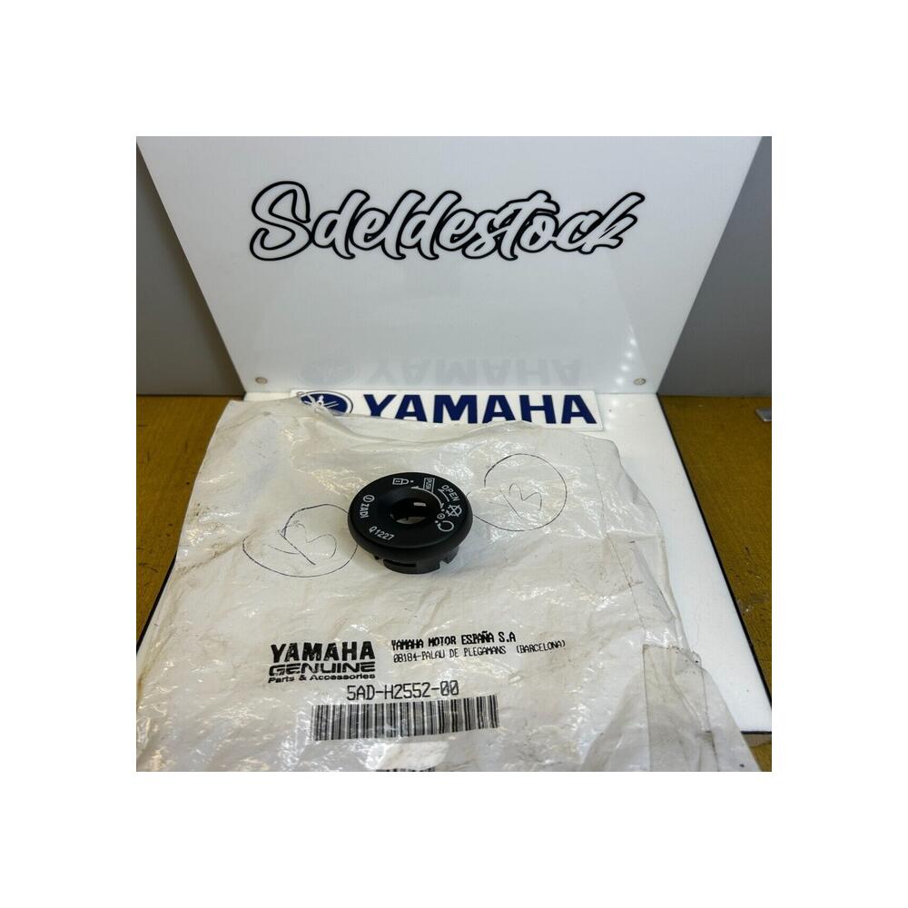 1 entourage serrure yamaha 5ad-h2552-00 cw c cs yh yn yq 50 vp 300 xn xq yp 125