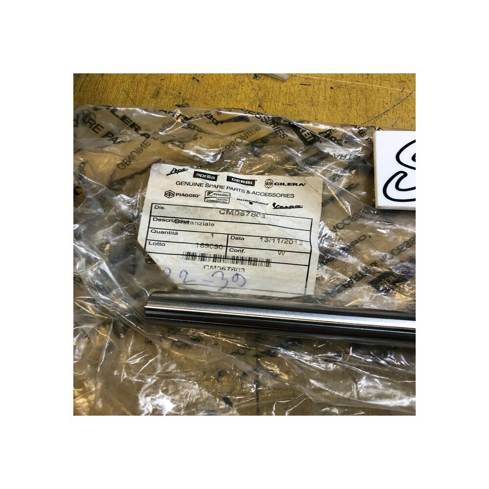 1 entretoise bras oscillant piaggio gilera aprilia cm067803 fly nexus sr typhoon