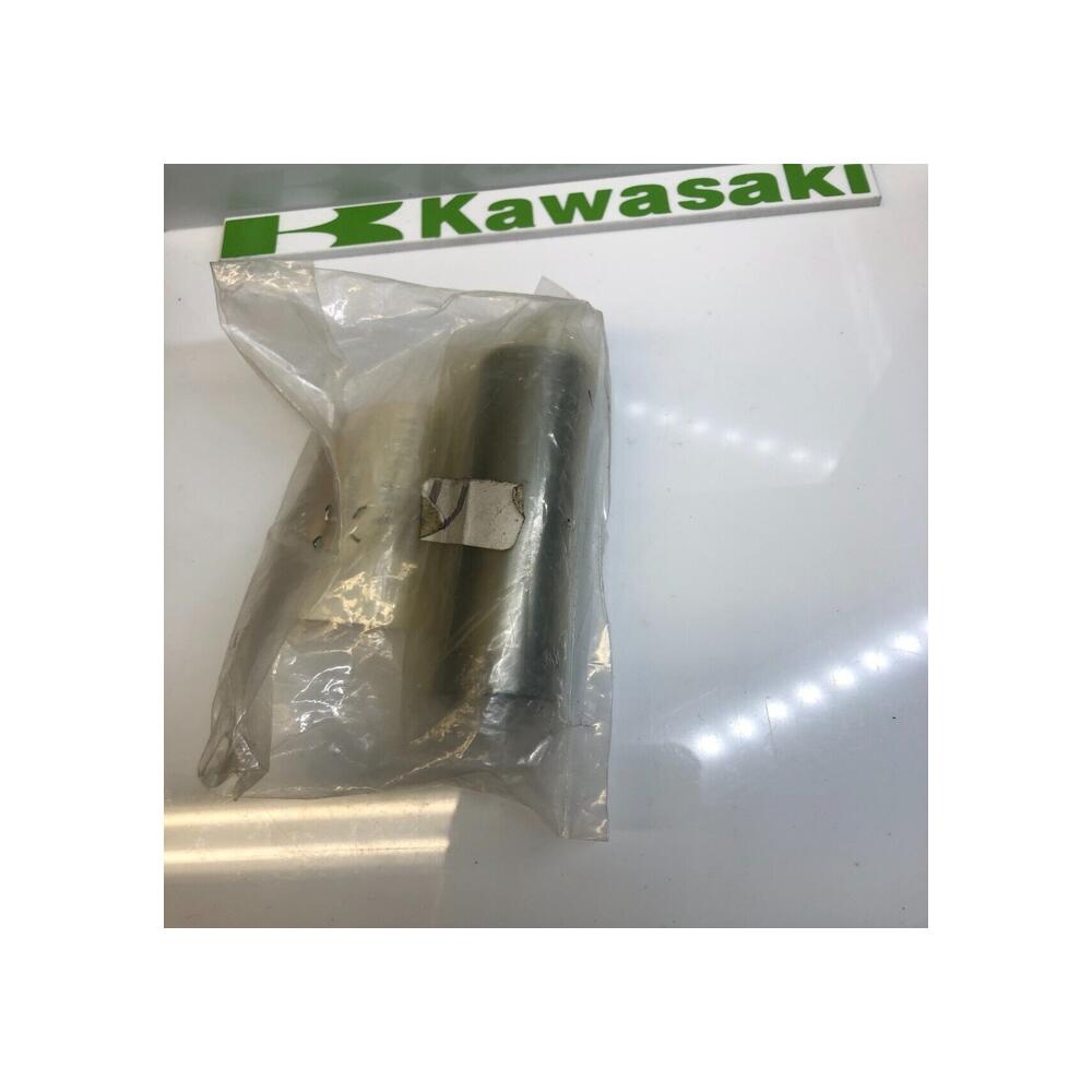 1 entretoise bras suspension 15X20X80 kawasaki 42036-0014 kx 125 250 kx 250 f