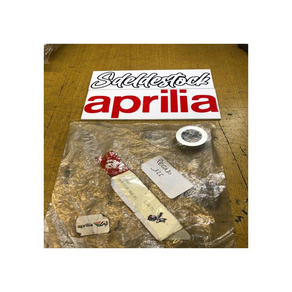 1 entretoise roue arrière aprilia ap8125449 pegaso 125 1991 1994