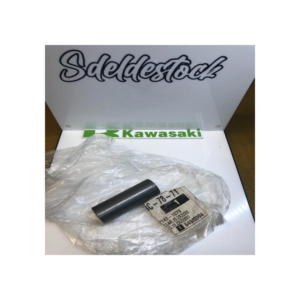 1 entretoise roue avant 15.2X22X61 kawasaki 92143-1079 gpx 500 600 r ninja 600 r