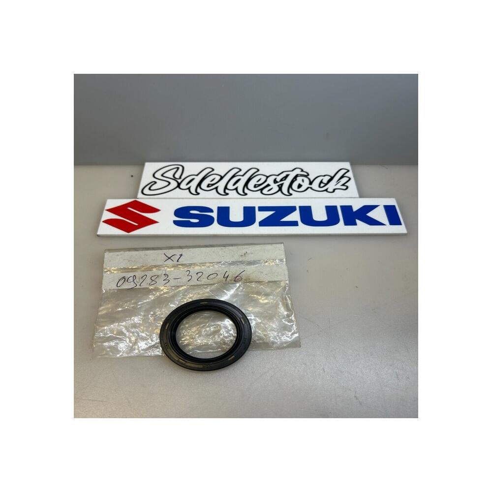 1 joint spi 32x47x7 bras oscillant suzuki 09283-32046 an 400 burgman 2011 2022